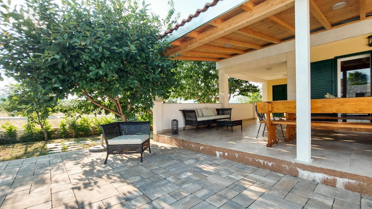 Villa Legacy Krusvar Екстер'єр фото