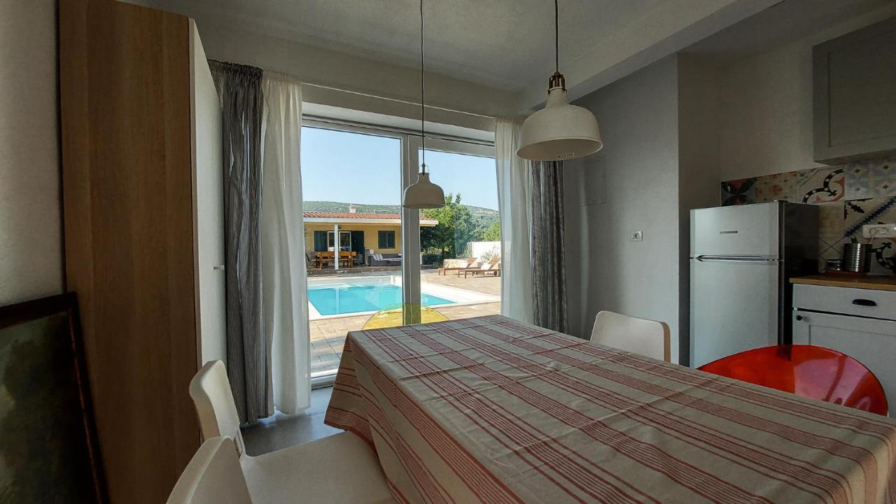Villa Legacy Krusvar Екстер'єр фото