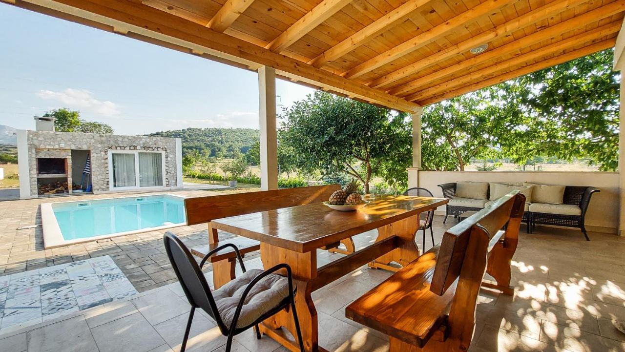 Villa Legacy Krusvar Екстер'єр фото