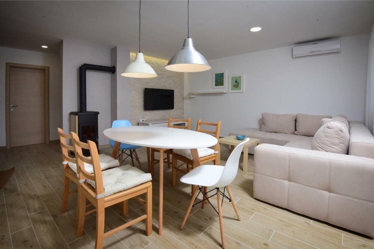 Villa Legacy Krusvar Екстер'єр фото