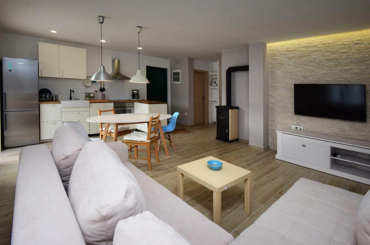 Villa Legacy Krusvar Екстер'єр фото