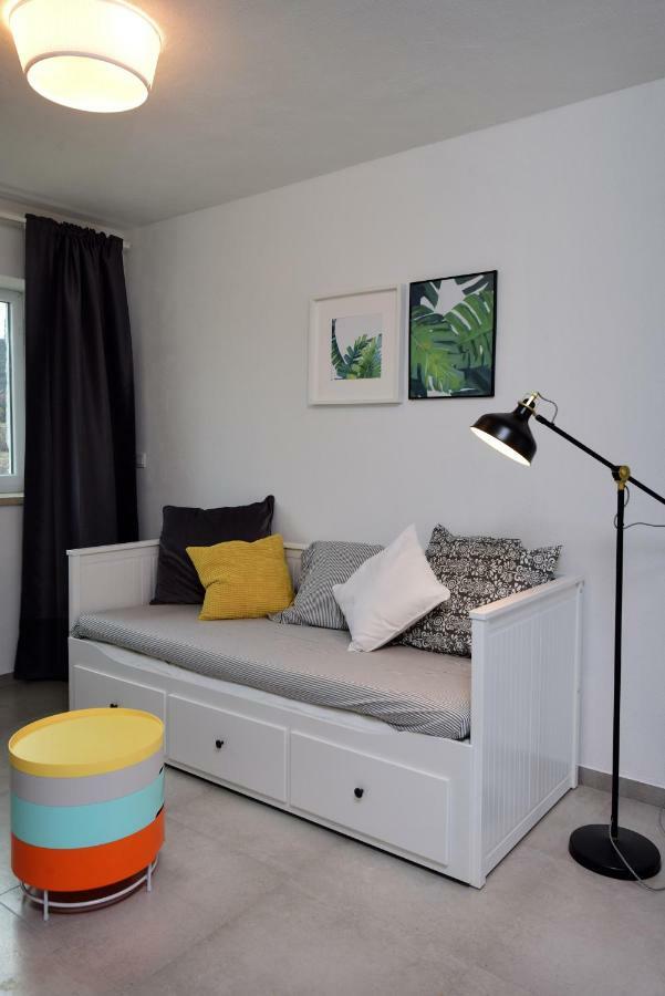 Villa Legacy Krusvar Екстер'єр фото